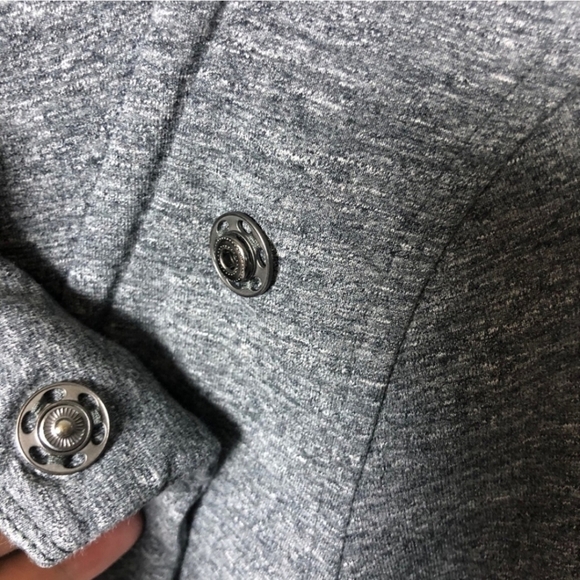 Lululemon That's A Wrap Cardigan Heathered Snow Slub Coal Sz 6 - Picture 15 of 16